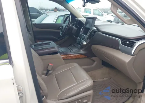 2015 Chevrolet Suburban 1500 Ltz z USA, uszkodzony, nr VIN 1GNSCKKC9FR302420